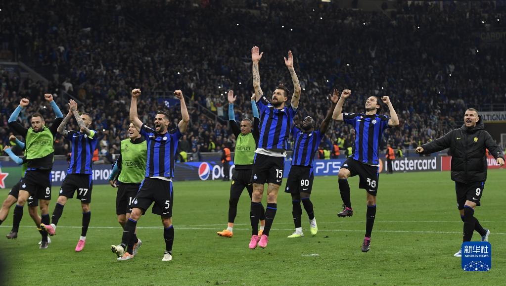 消除阻碍，重磅对决近在咫尺！乌西克VS维尔德：WBC正式批准巅峰碰撞