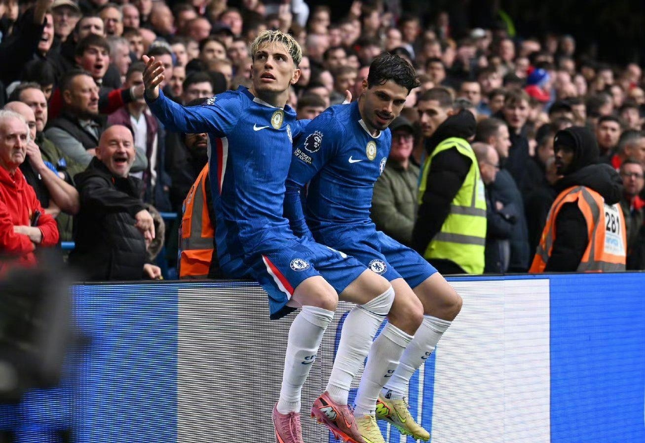 比利亚：西班牙前国脚奎尼是西班牙足球历史上最伟大的射手（比利亚盛赞奎尼：西班牙足坛史上最佳射手）