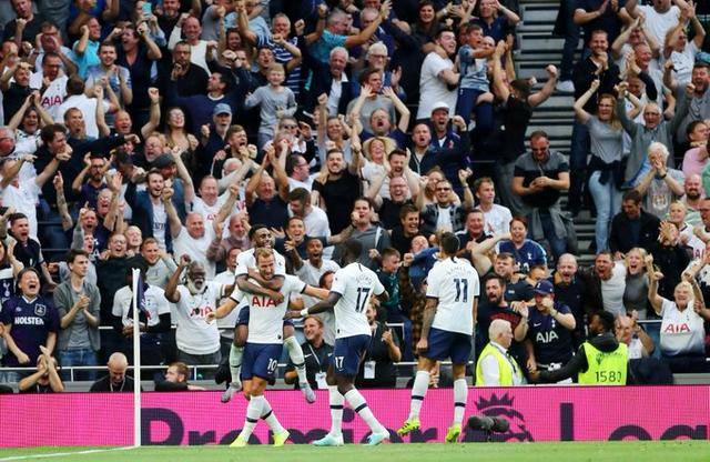 崔永熙：杨瀚森把女友带身边确实压力很大 希望他用实力打破质疑