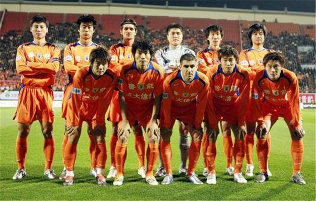 球队连胜势头延续，积分榜争夺愈发激烈