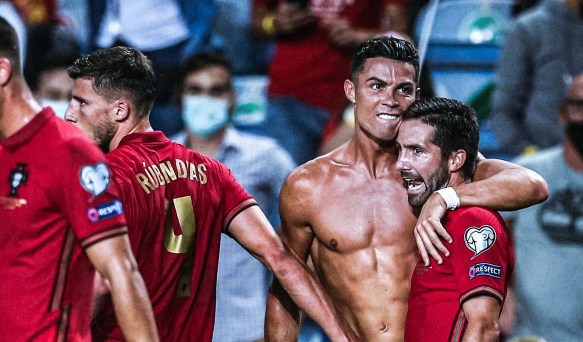 男双首登场，中国队连胜韩国、法国 ｜ 混团世界杯