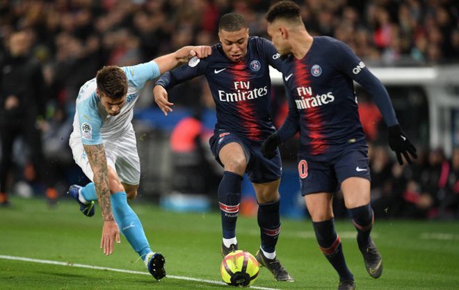 埃梅里社媒发文：我们持续突破这支团队的极限，携手共进（埃梅里社媒发声：携手并进，持续打破团队极限）