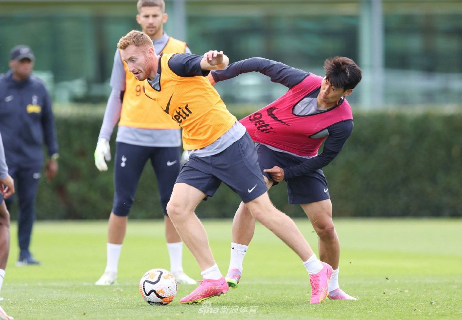 TA：切尔西不会重新追求迈尼昂；罗德里戈不符合蓝军引援需求（TA：切尔西无意再追迈尼昂；罗德里戈并非蓝军引援目标）