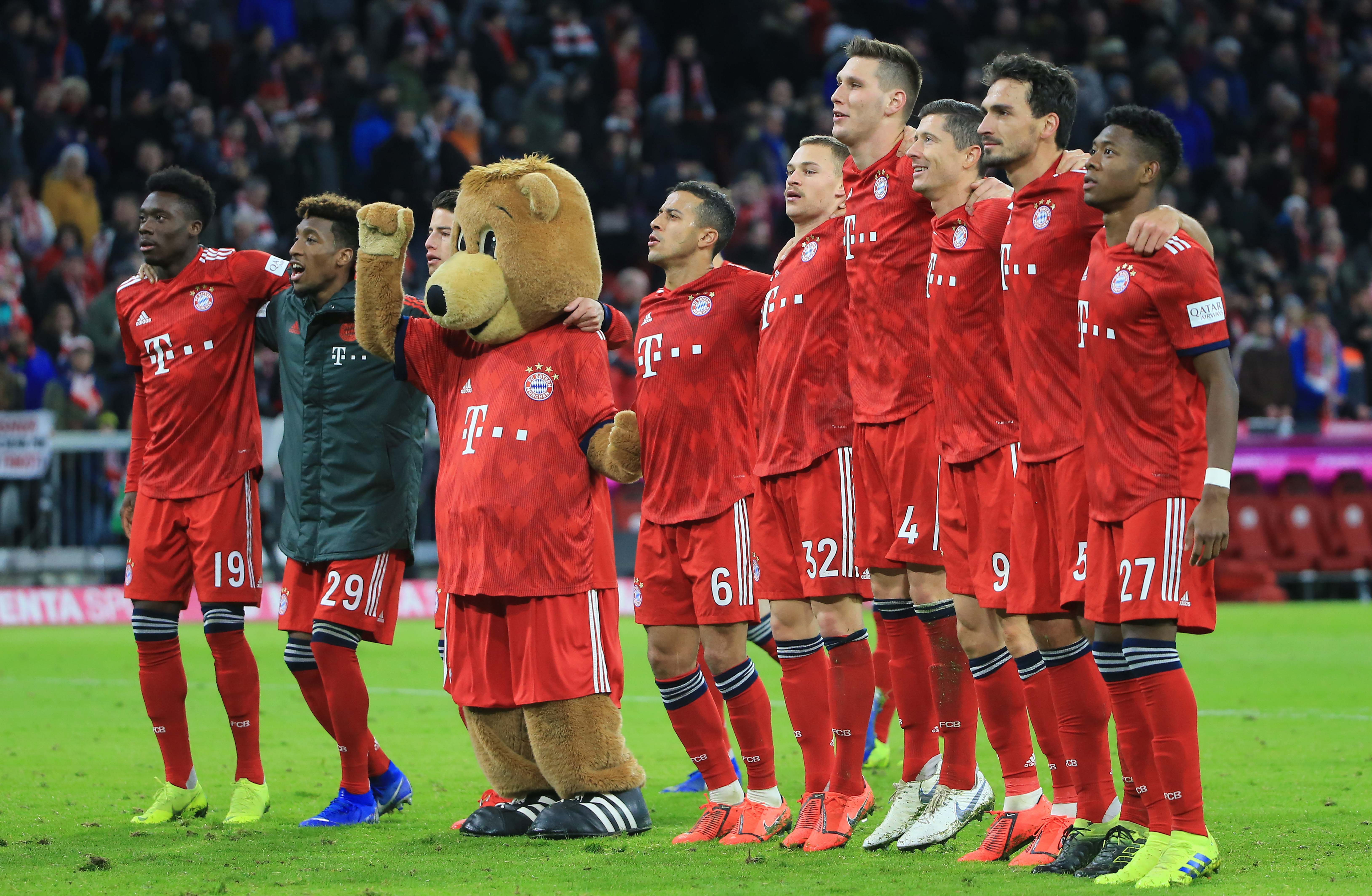 米体：霍伊伦像卡瓦尼或早期伊瓜因，对球队进攻端是锦上添花（米体：霍伊伦风格近似卡瓦尼与早期伊瓜因，为球队锋线如虎添翼）