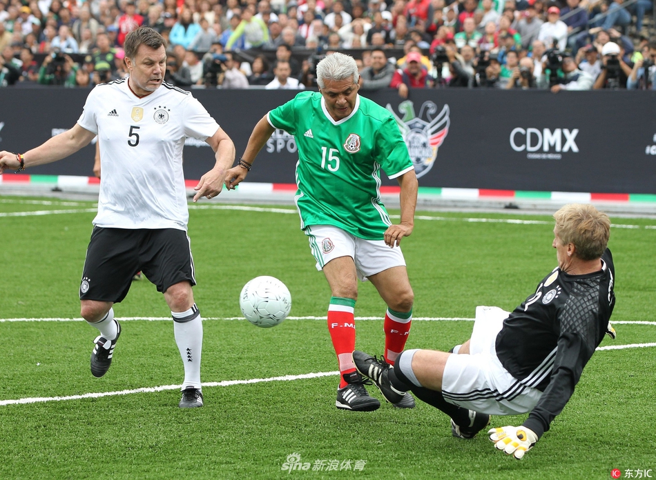 半场战报：科隆0-0柏林联合（半场比分：科隆与柏林联合互交白卷）